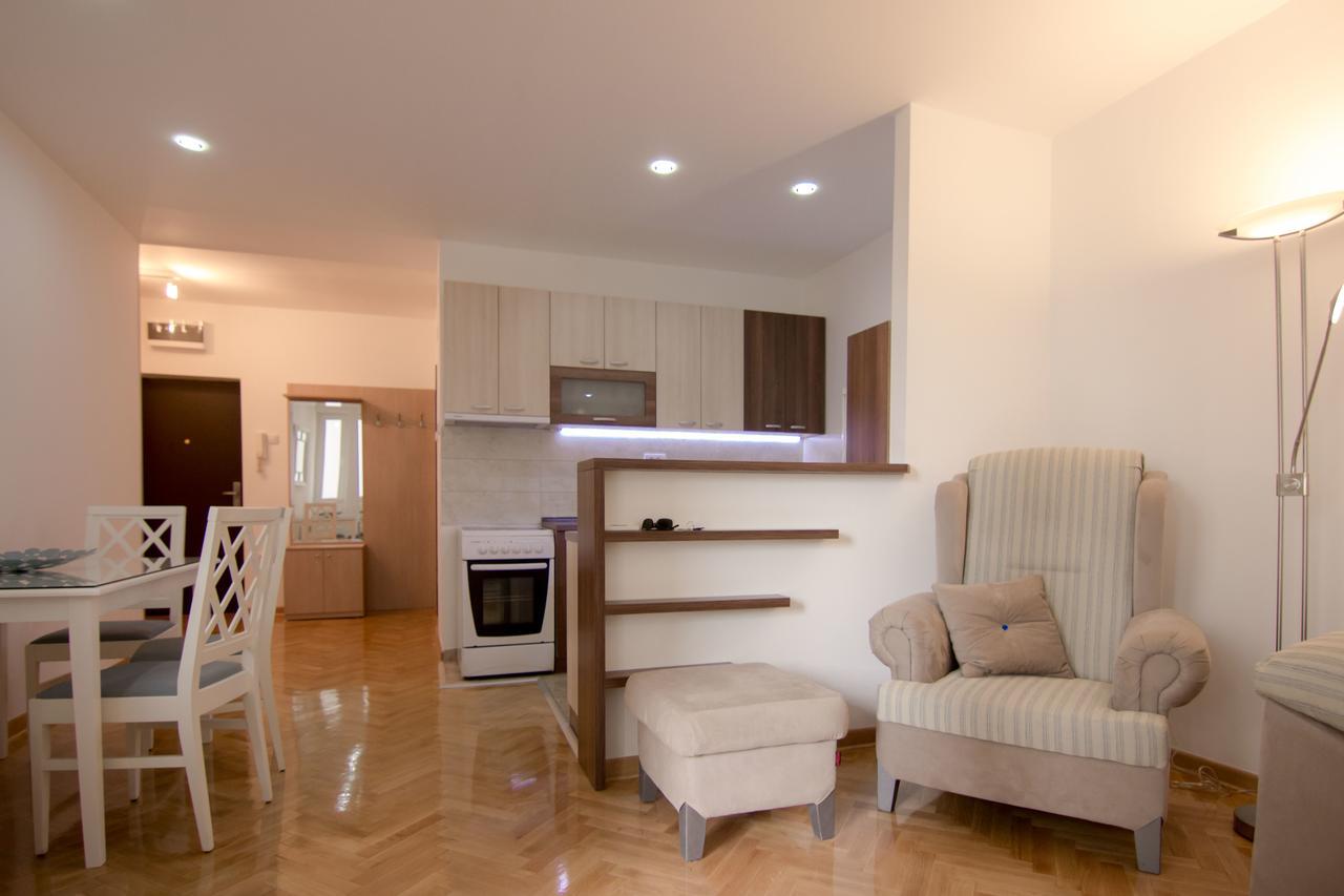 Apartments Near St. Sava Temple Belgrad Exterior foto